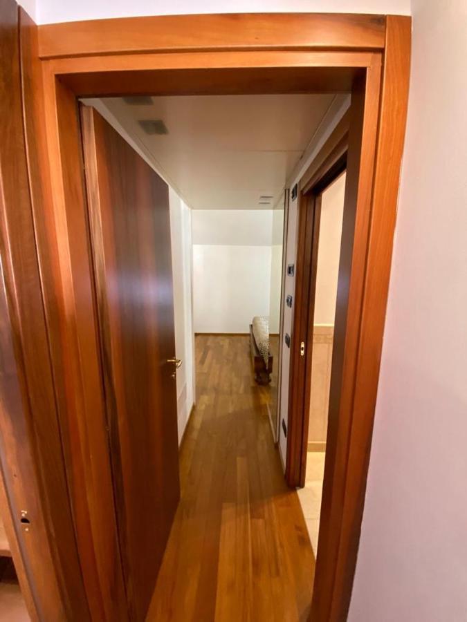 Suite Mavino Appartamenti Sirmione Eksteriør billede
